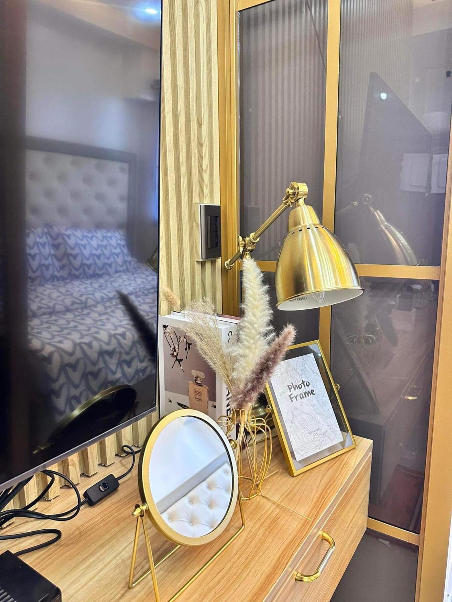 Deluxe Suites Razelles 2 At Shore 2 Residences Tower 1 Pasay Exterior foto